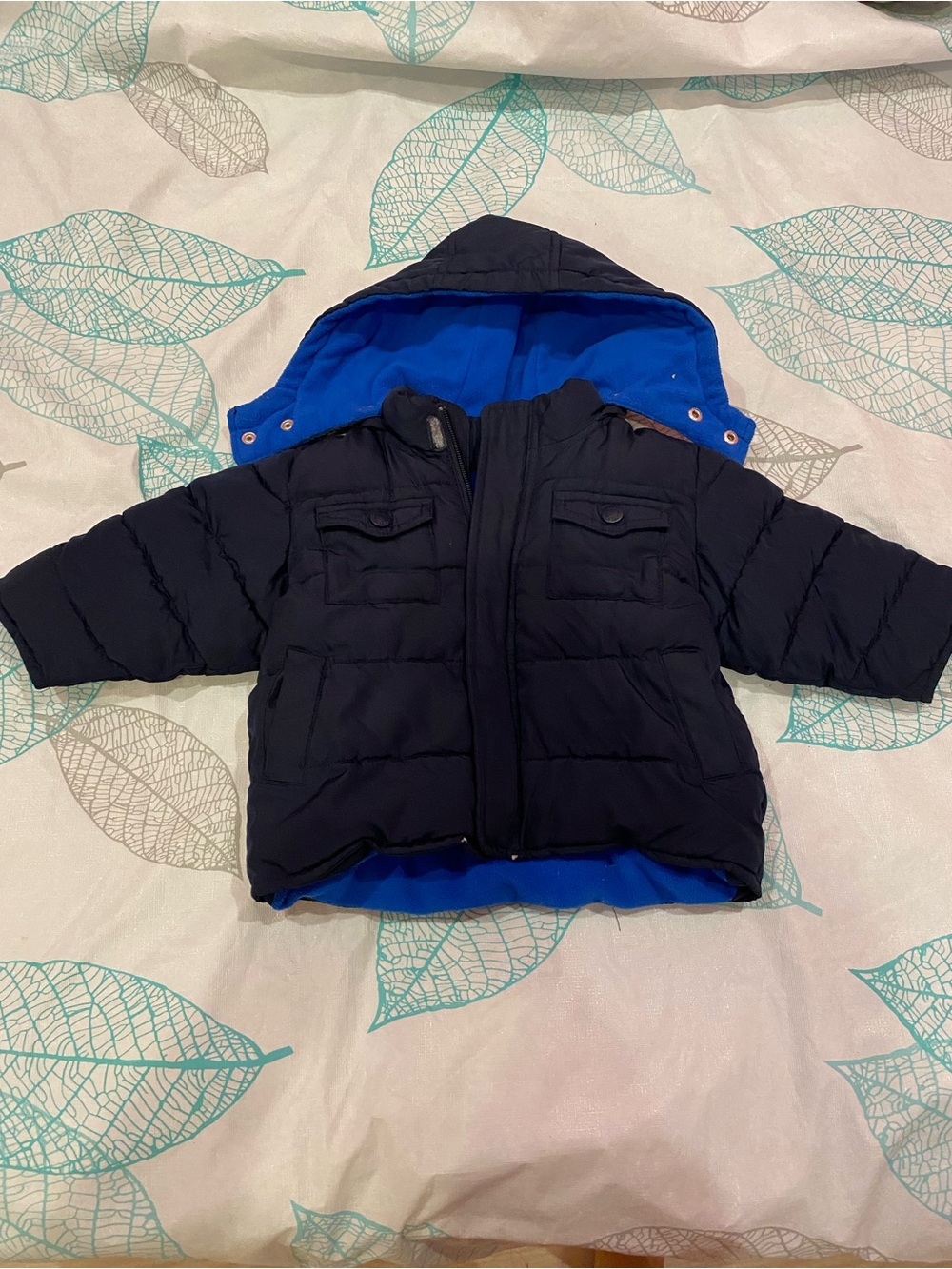 Old Navy Navy Puffer Jacket with Bright Blue Lining